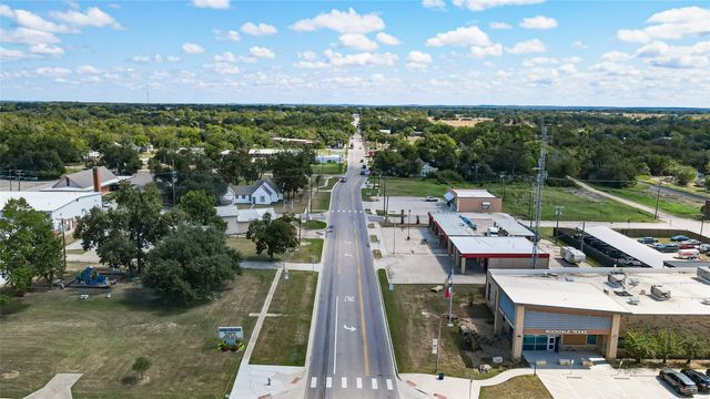 1226 Texas Street, Rockdale, TX 76567