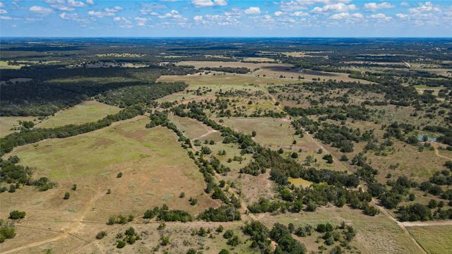 1226 Texas Street, Rockdale, TX 76567