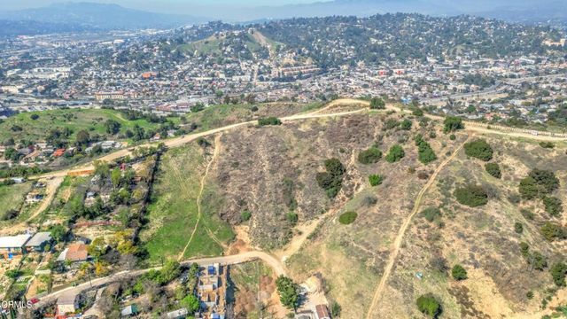 1 Fenn Street, Montecito Heights, CA 90031