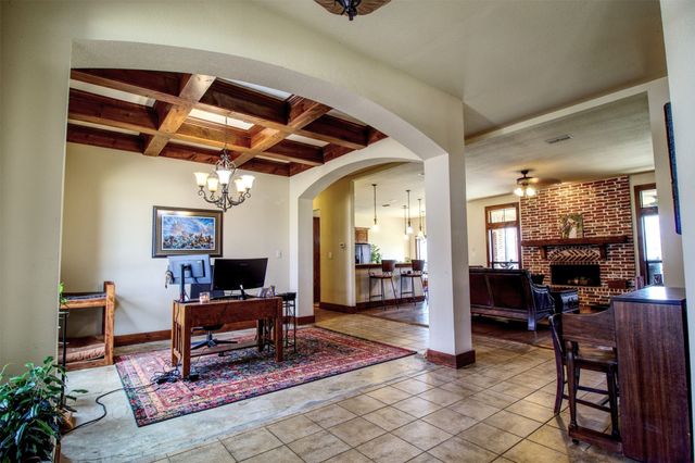 202 Woodland Drive, Krugerville, TX 76227