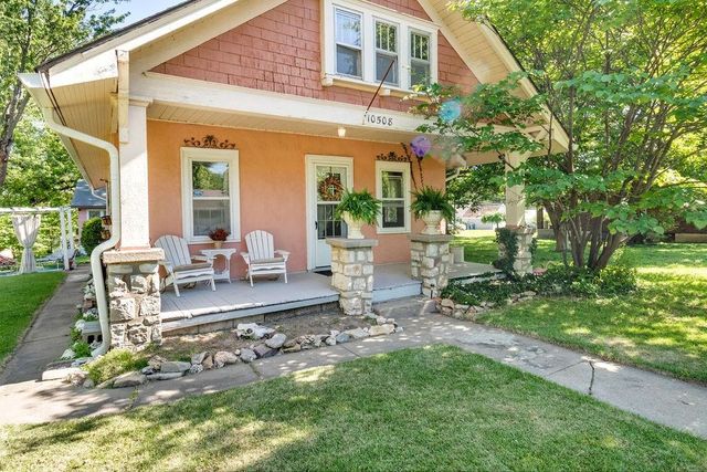 10508 Kentucky Avenue, Sugar Creek, MO 64054