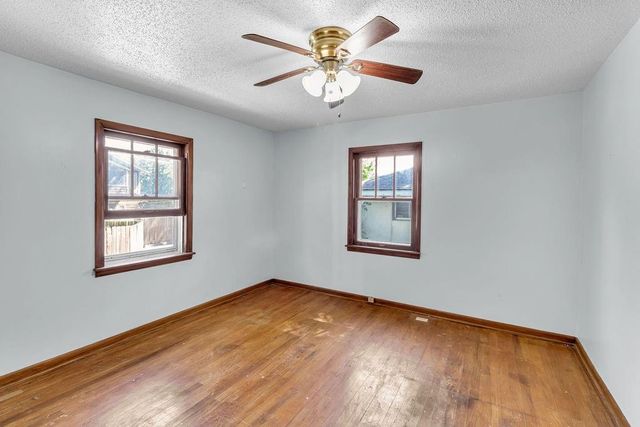 10508 Kentucky Avenue, Sugar Creek, MO 64054