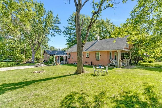 10508 Kentucky Avenue, Sugar Creek, MO 64054