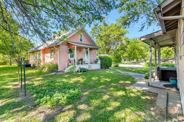 10508 Kentucky Avenue, Sugar Creek, MO 64054