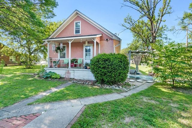 10508 Kentucky Avenue, Sugar Creek, MO 64054