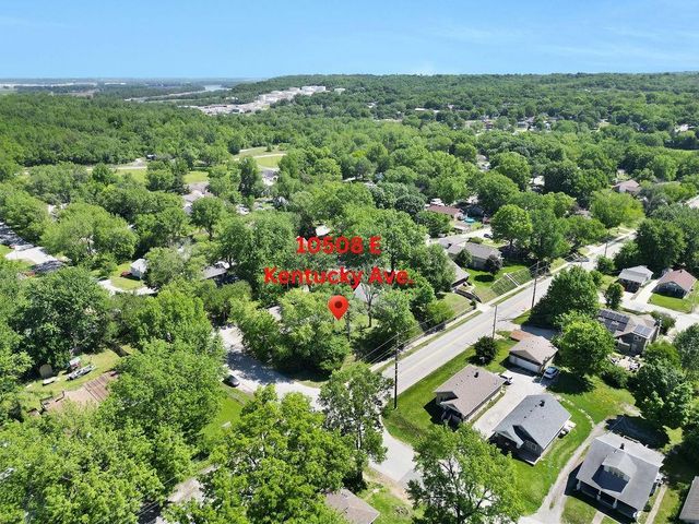 10508 Kentucky Avenue, Sugar Creek, MO 64054