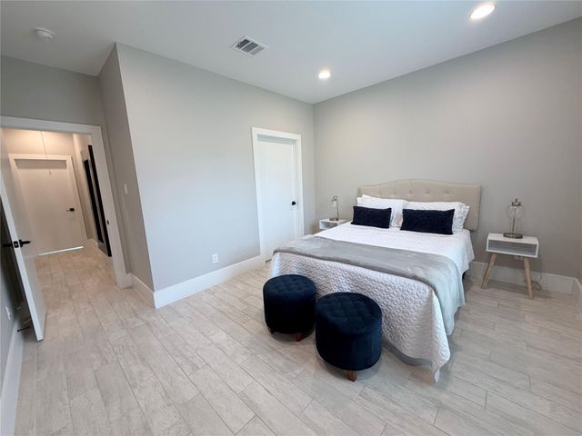 1416 Flamingo Street, Conroe, TX 77385