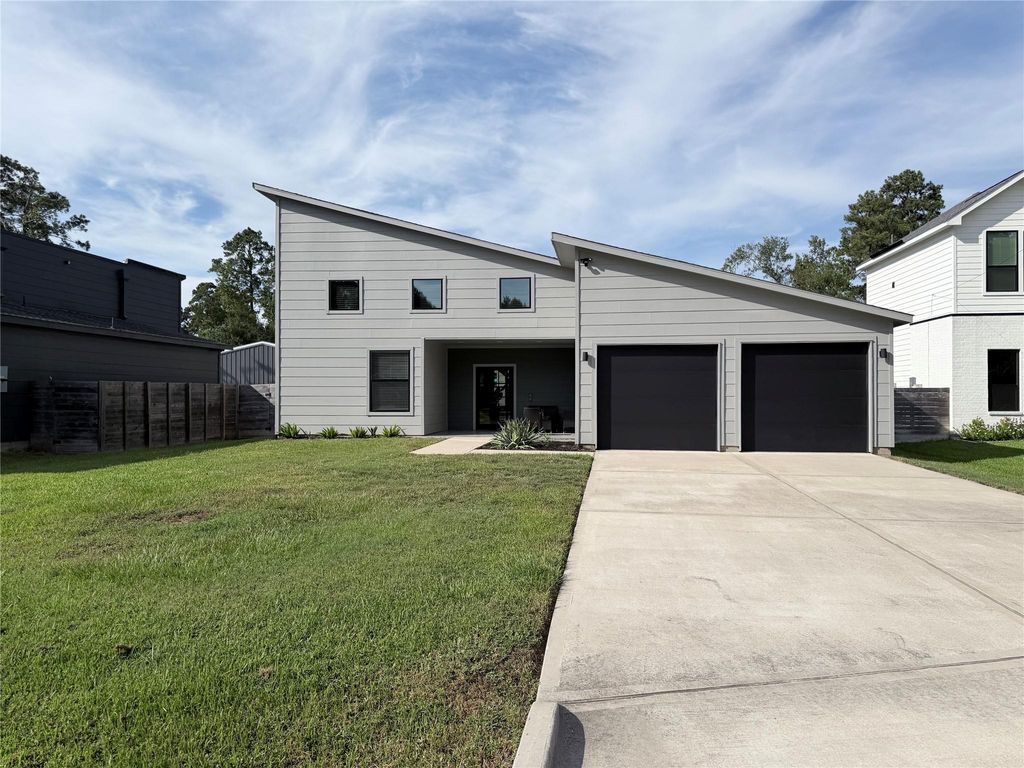 1416 Flamingo Street, Conroe, TX 77385