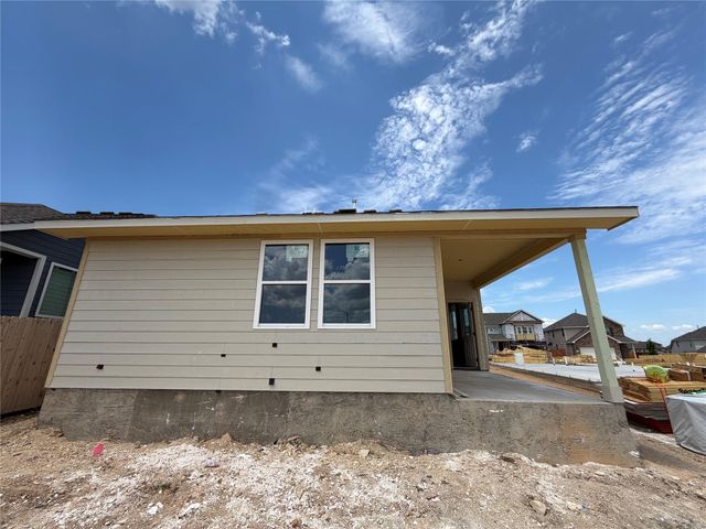 150 Clover BND, Liberty Hill, TX 78642