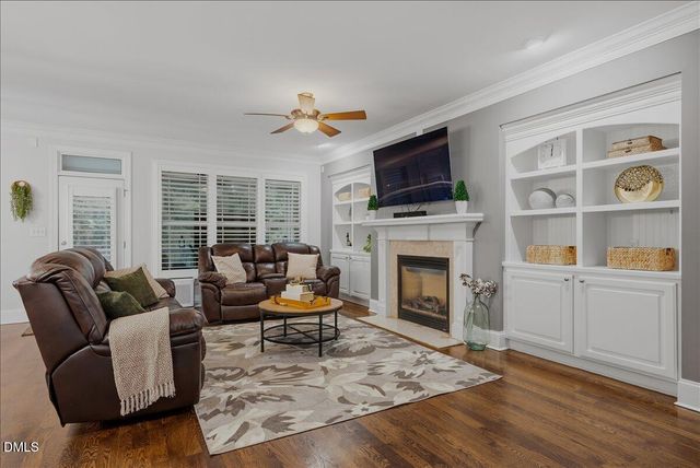 6716 Stepherly Way, Holly Springs, NC 27540