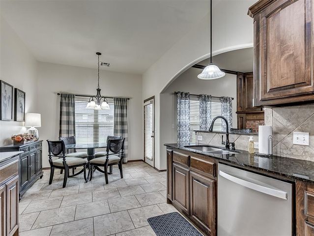 1821 NE 31st Street, Moore, OK 73160