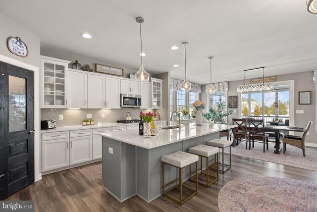 10830 JUSTABOUT FARMS LN, Nokesville, VA 20181