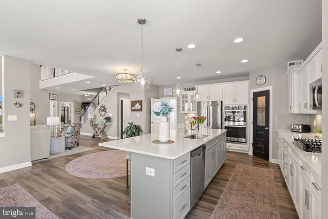 10830 JUSTABOUT FARMS LN, Nokesville, VA 20181