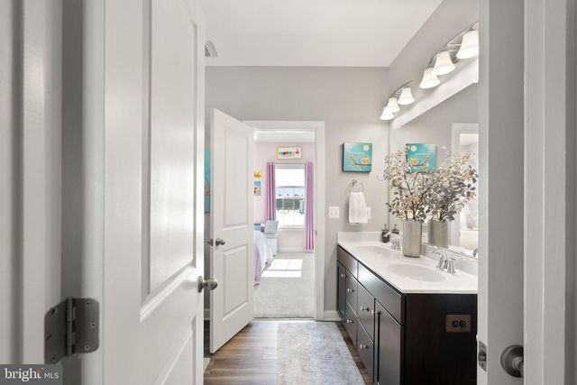 10830 JUSTABOUT FARMS LN, Nokesville, VA 20181