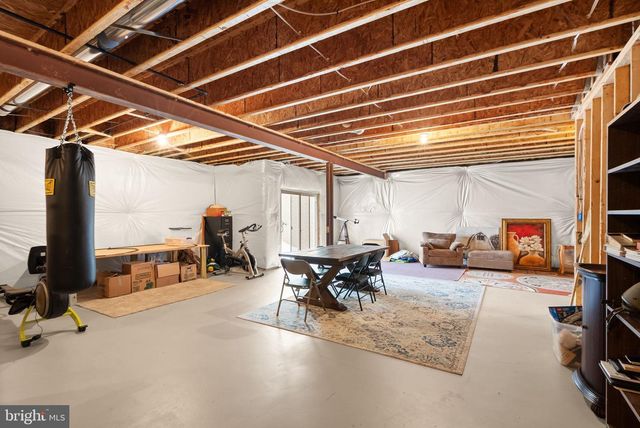 10830 JUSTABOUT FARMS LN, Nokesville, VA 20181