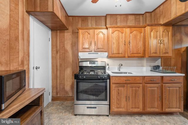 2835 4TH ST NE, Washington, DC 20002