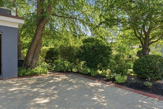 1433 Massachusetts Ave A, Lexington, MA 02420