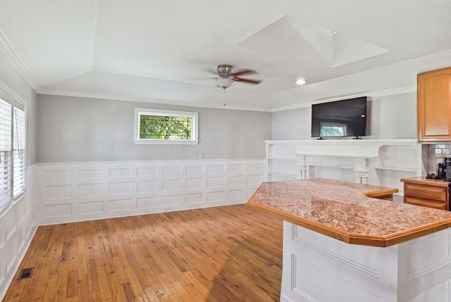 1433 Massachusetts Ave A, Lexington, MA 02420