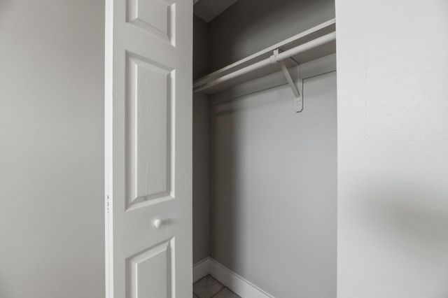 1000 N 71st Avenue, Hollywood, FL 33024