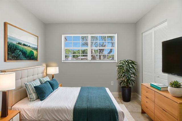 1000 N 71st Avenue, Hollywood, FL 33024