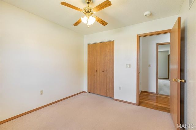 11 Glenmoor Court, Bethalto, IL 62010