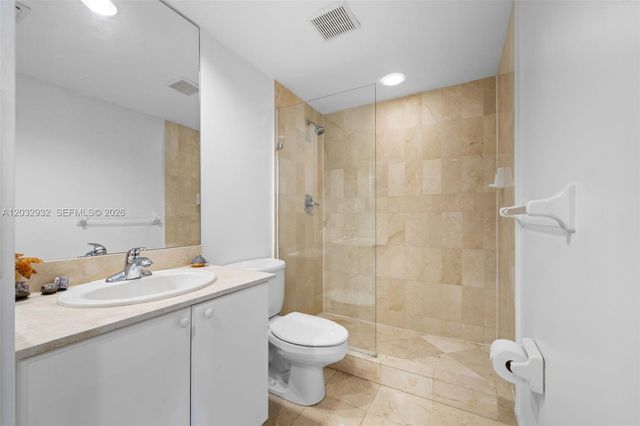 227 Michigan Avenue 304, Miami Beach, FL 33139