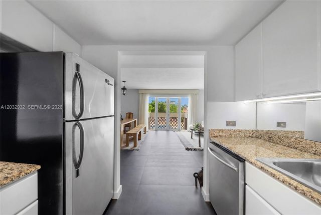 227 Michigan Avenue 304, Miami Beach, FL 33139