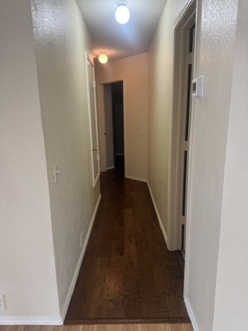 1403 Eveningcrest Court, Arlington, TX 76002