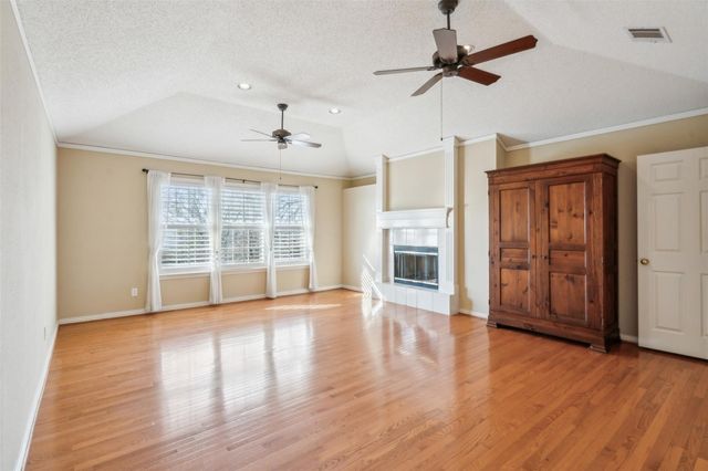 6437 Silver Creek Azle Road, Azle, TX 76020