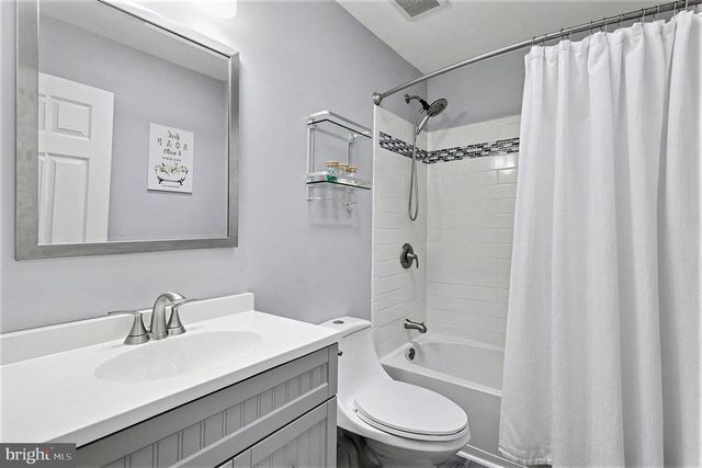 3414 MCSHANE WAY, Dundalk, MD 21222