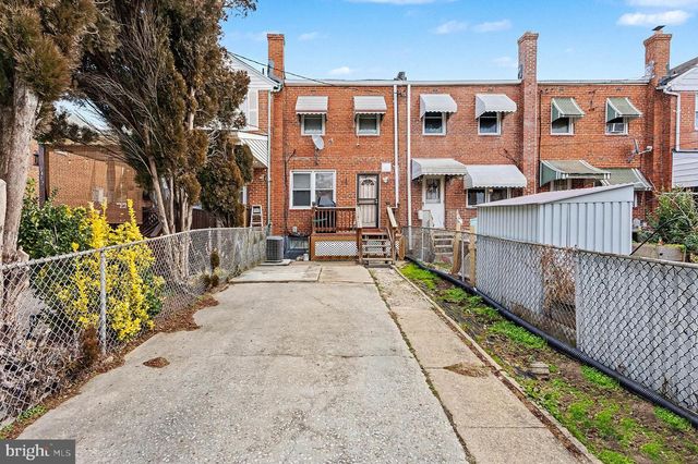 3414 MCSHANE WAY, Dundalk, MD 21222