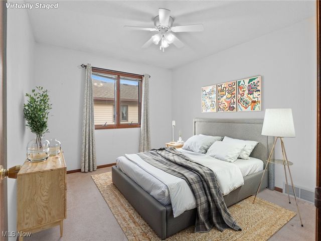 4250 Dawncliff Drive, Brooklyn, OH 44144