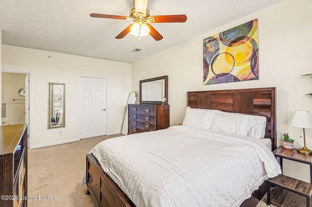 10204 Overlook Meadows Pl 203, Louisville, KY 40291