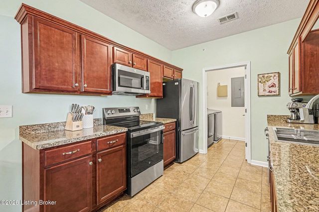 10204 Overlook Meadows Pl 203, Louisville, KY 40291