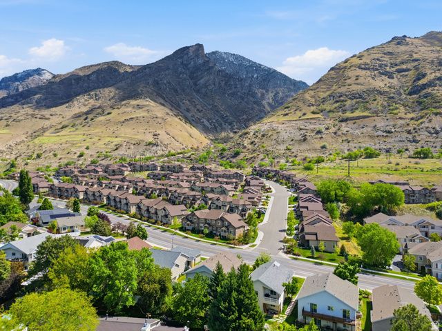 994 S SLATE CANYON DR, Provo, UT 84606