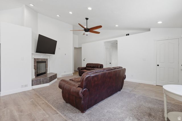 994 S SLATE CANYON DR, Provo, UT 84606