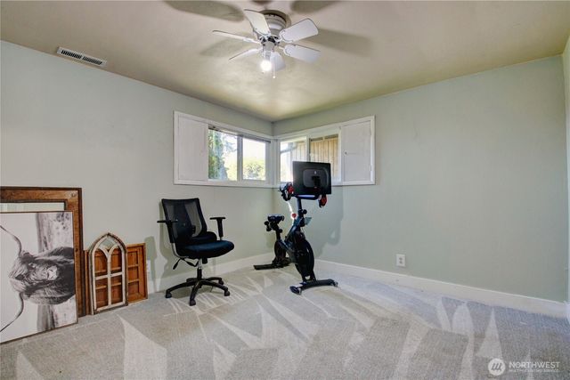 16027 W Division Street, Mount Vernon, WA 98273