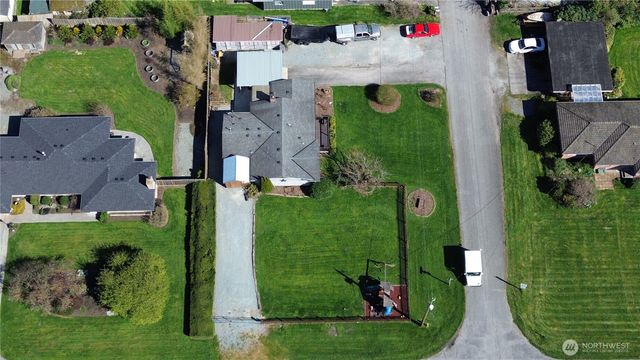 16027 W Division Street, Mount Vernon, WA 98273