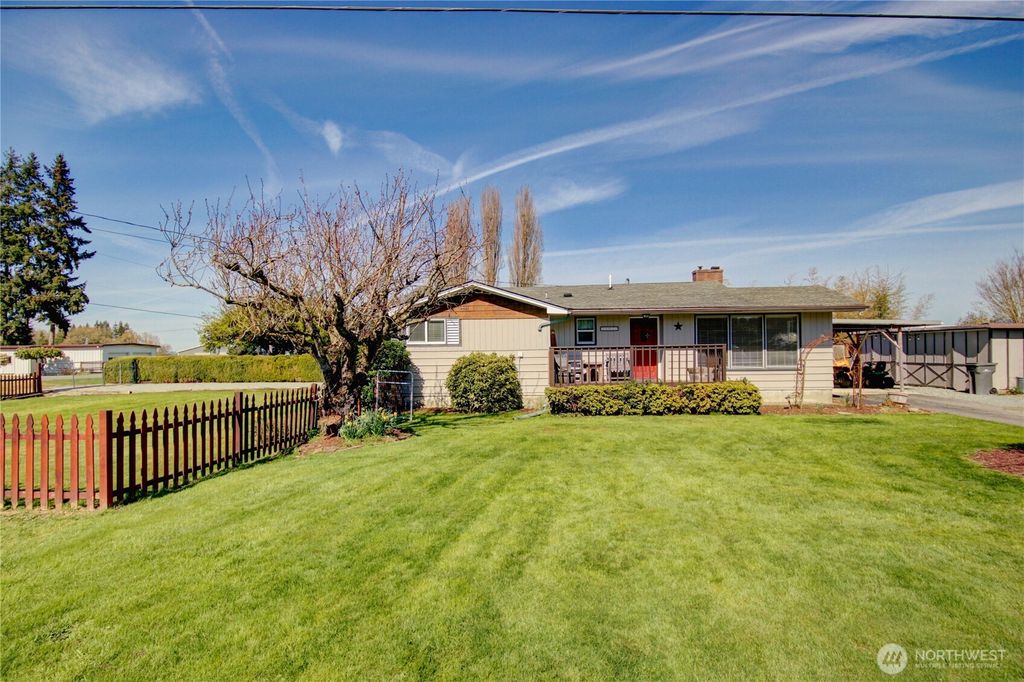 16027 W Division Street, Mount Vernon, WA 98273