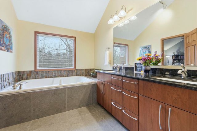 4317 Huntley Court, Fort Wayne, IN 46814