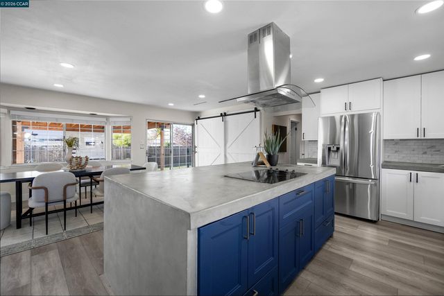 1745 Eucalyptus Ct, Concord, CA 94521