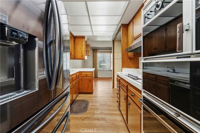 3500 W Manchester 298, Inglewood, CA 90305