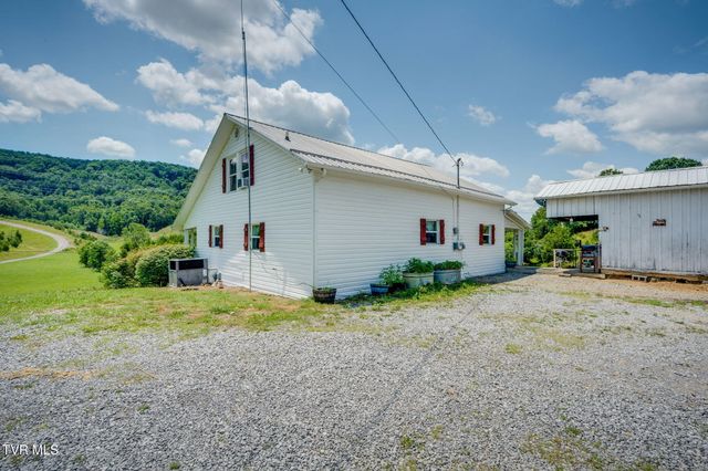 920 Webster Valley Road, Rogersville, TN 37857