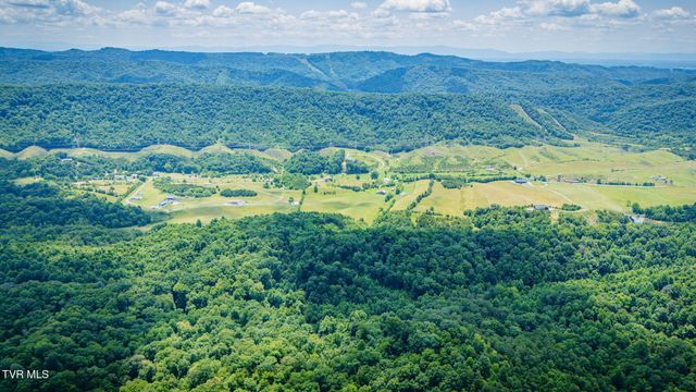 920 Webster Valley Road, Rogersville, TN 37857