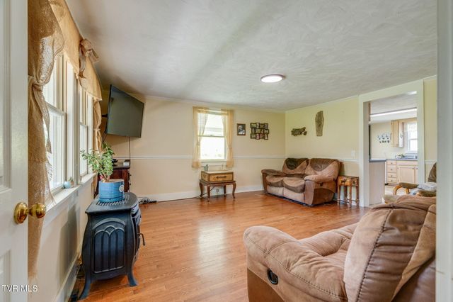 920 Webster Valley Road, Rogersville, TN 37857