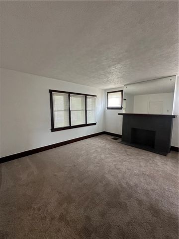 1319 Beechview Ave, Beechview, PA 15216