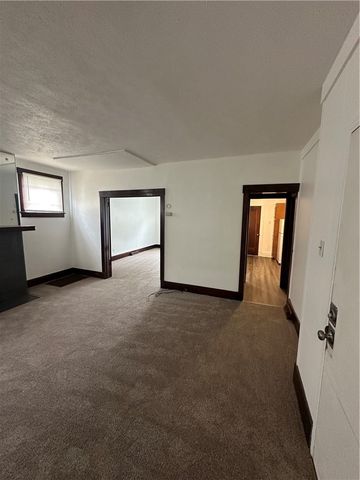 1319 Beechview Ave, Beechview, PA 15216