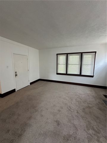 1319 Beechview Ave, Beechview, PA 15216