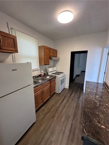 1319 Beechview Ave, Beechview, PA 15216