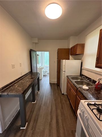 1319 Beechview Ave, Beechview, PA 15216
